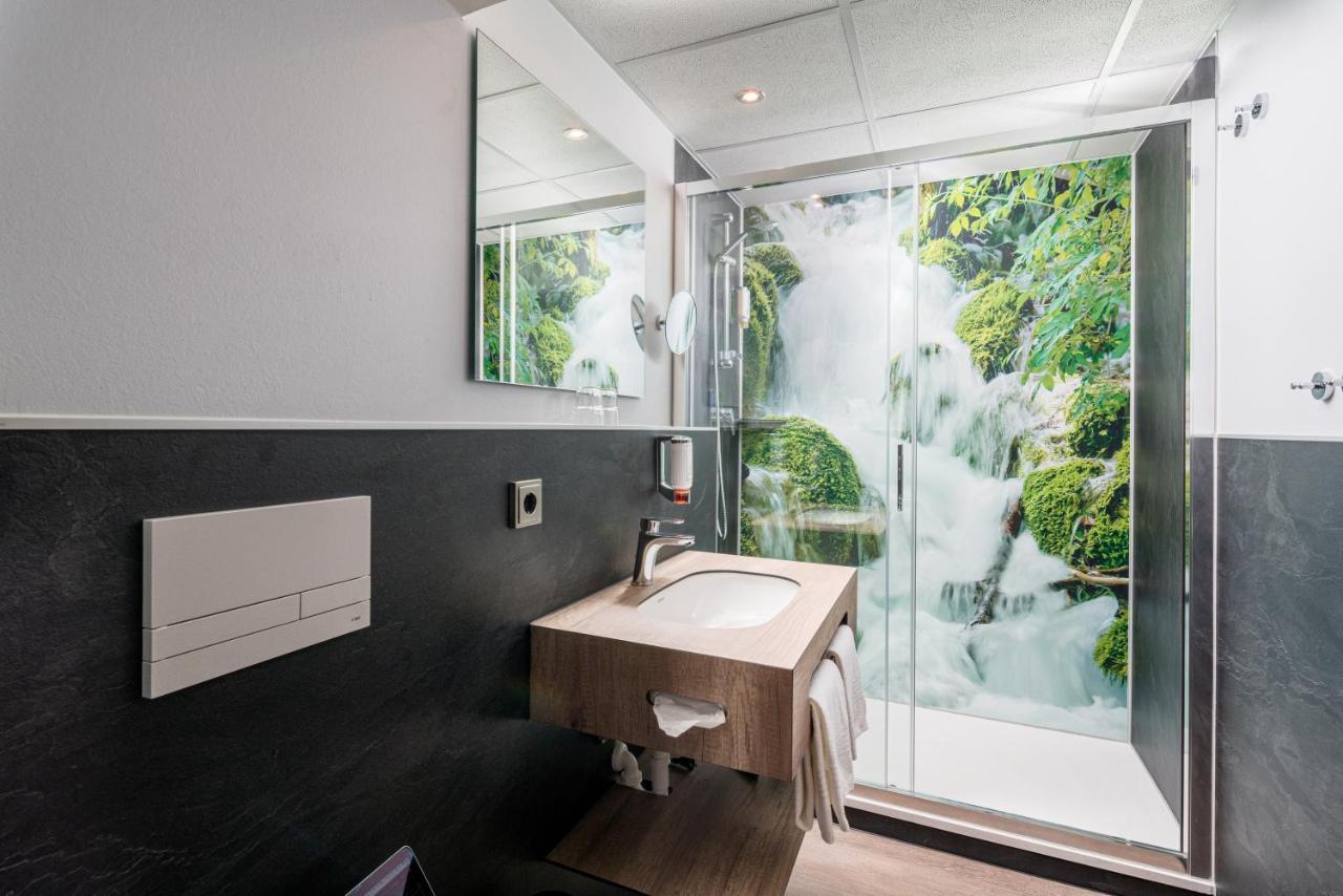 Hotel Cafe Adler 24H Self Check In Triberg im Schwarzwald Luaran gambar